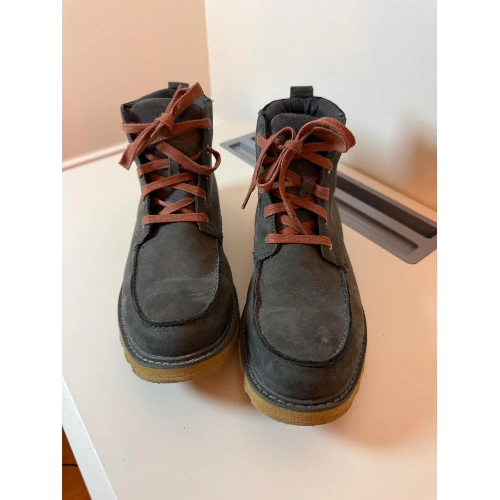 Sorel Madson Moc Toe Boots Mens 10.5 Grey Waterproof Leather NM2788-028 Gum Sole